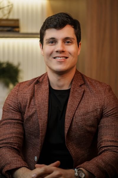 Dr. Senival